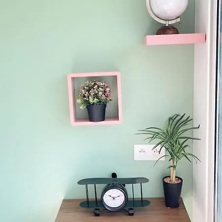 Le Monmon Des Minimes Apartment